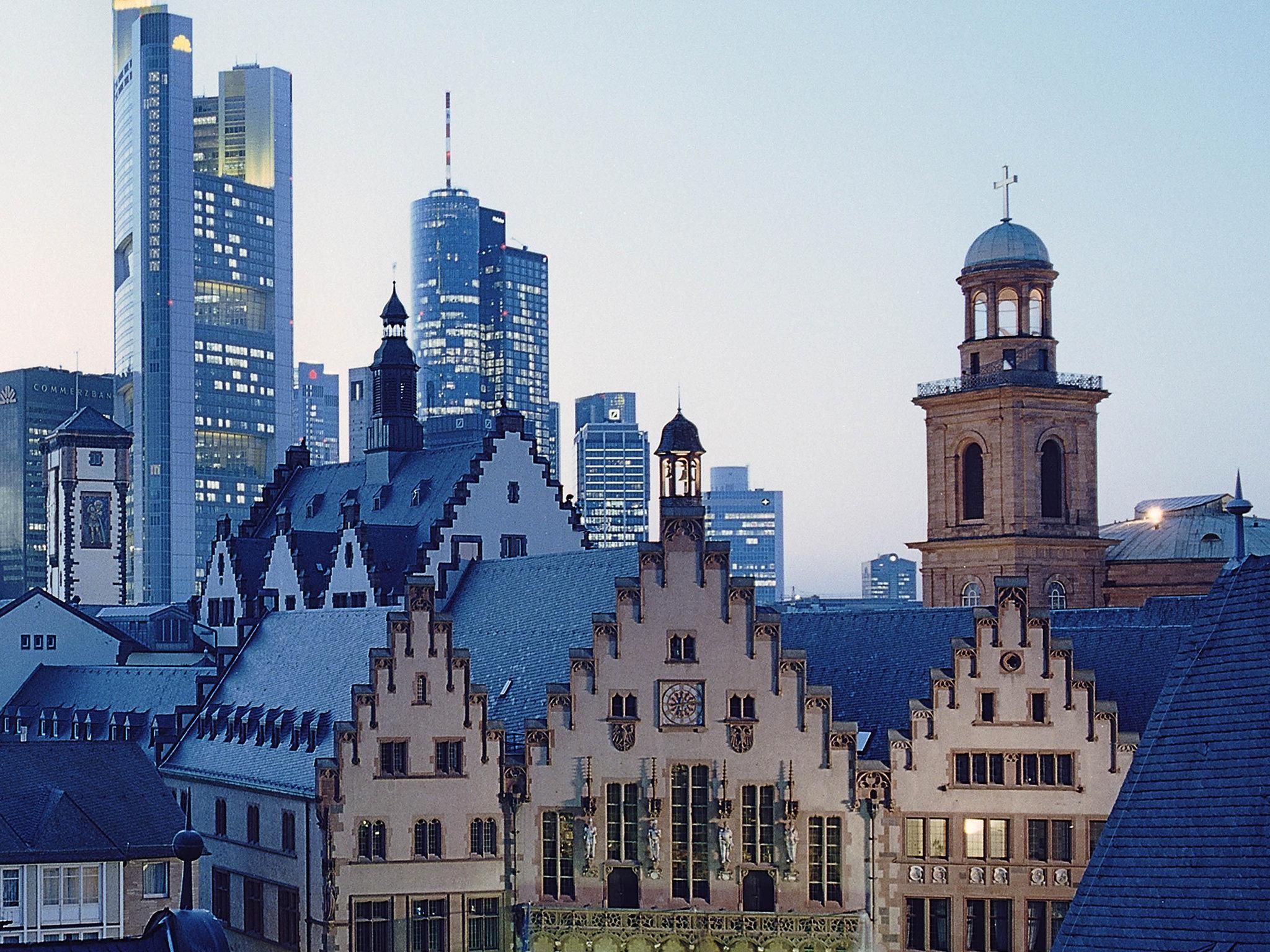 Novotel Frankfurt City Франкфурт-на-Майне Экстерьер фото