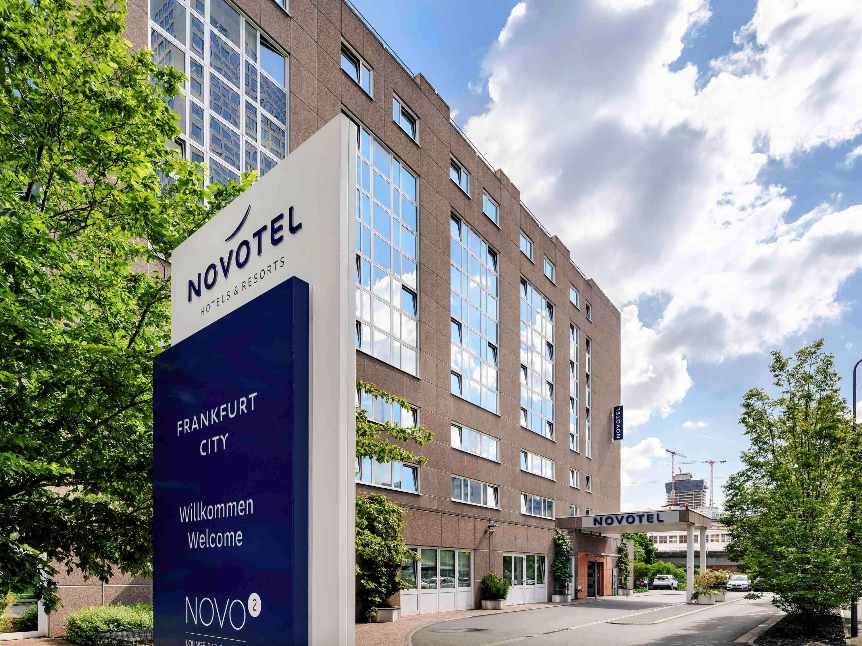 Novotel Frankfurt City Франкфурт-на-Майне Экстерьер фото