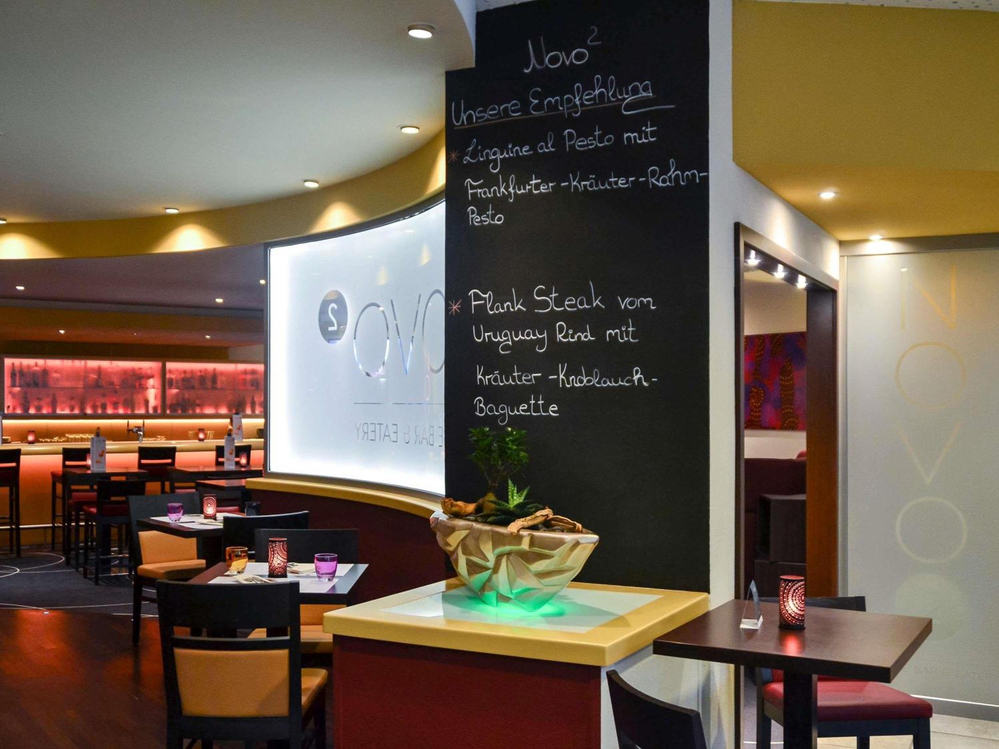 Novotel Frankfurt City Франкфурт-на-Майне Экстерьер фото