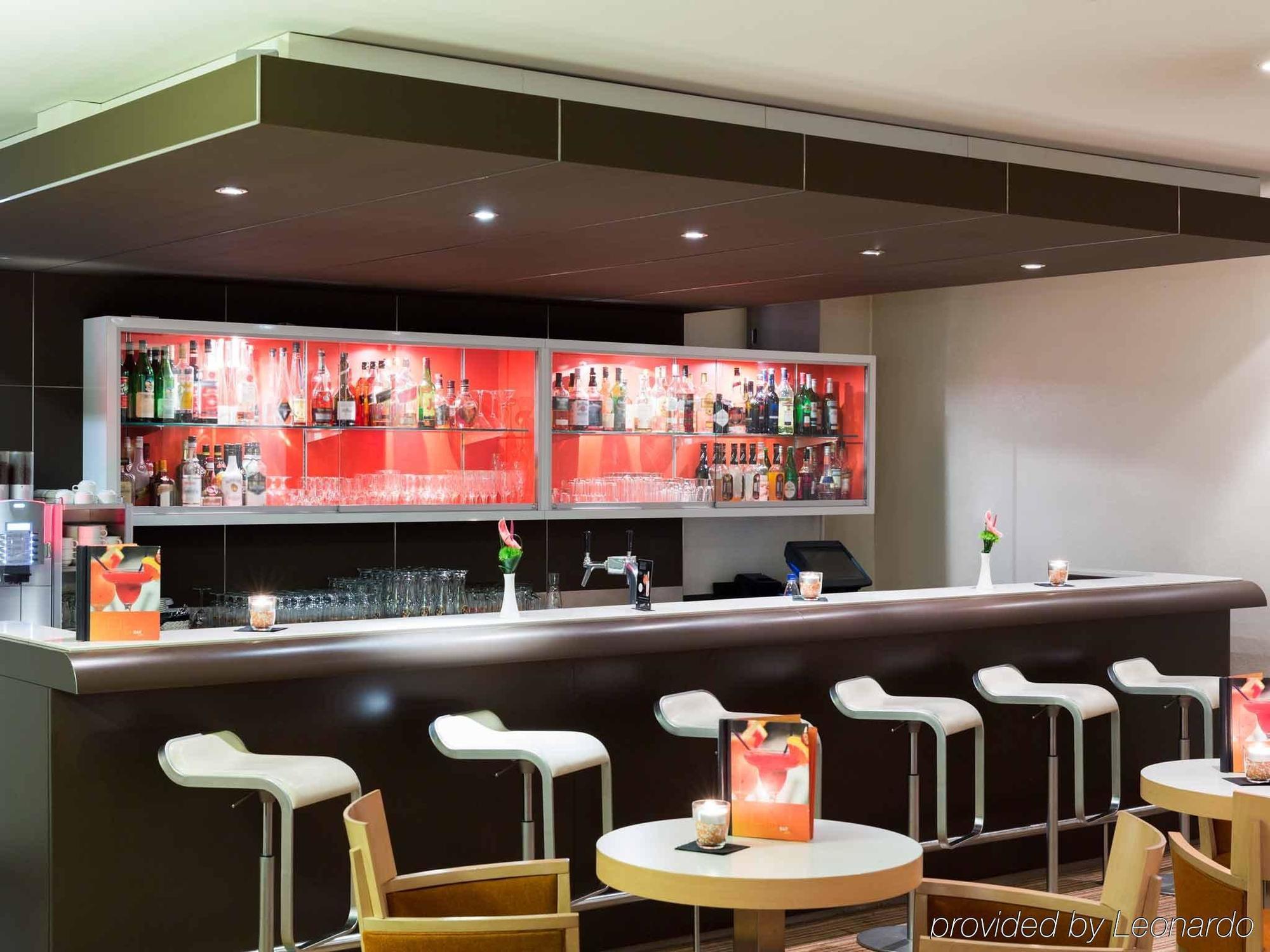 Novotel Frankfurt City Франкфурт-на-Майне Экстерьер фото