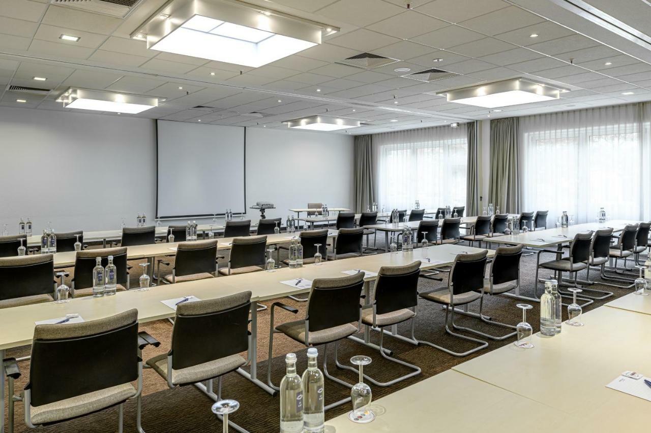 Novotel Frankfurt City Франкфурт-на-Майне Экстерьер фото