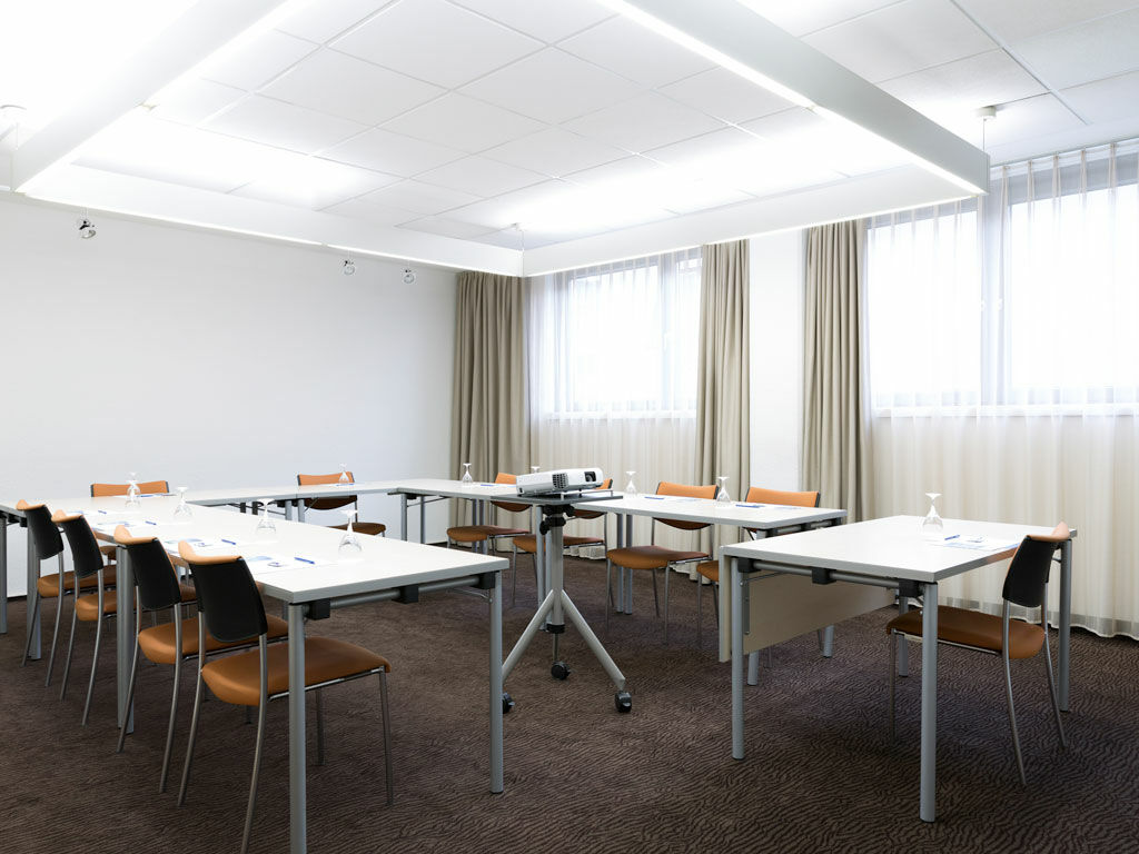 Novotel Frankfurt City Франкфурт-на-Майне Экстерьер фото